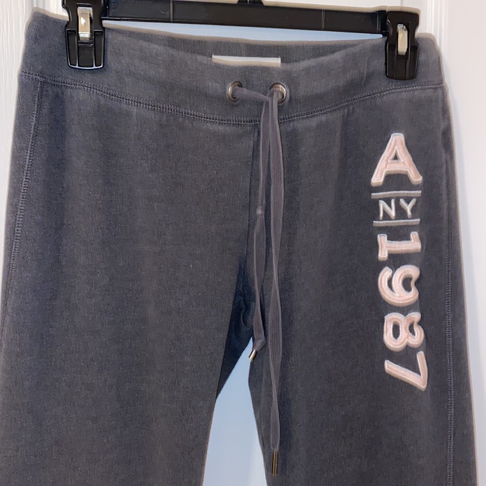 Aeropostale Joggers Size Small Grey Blue